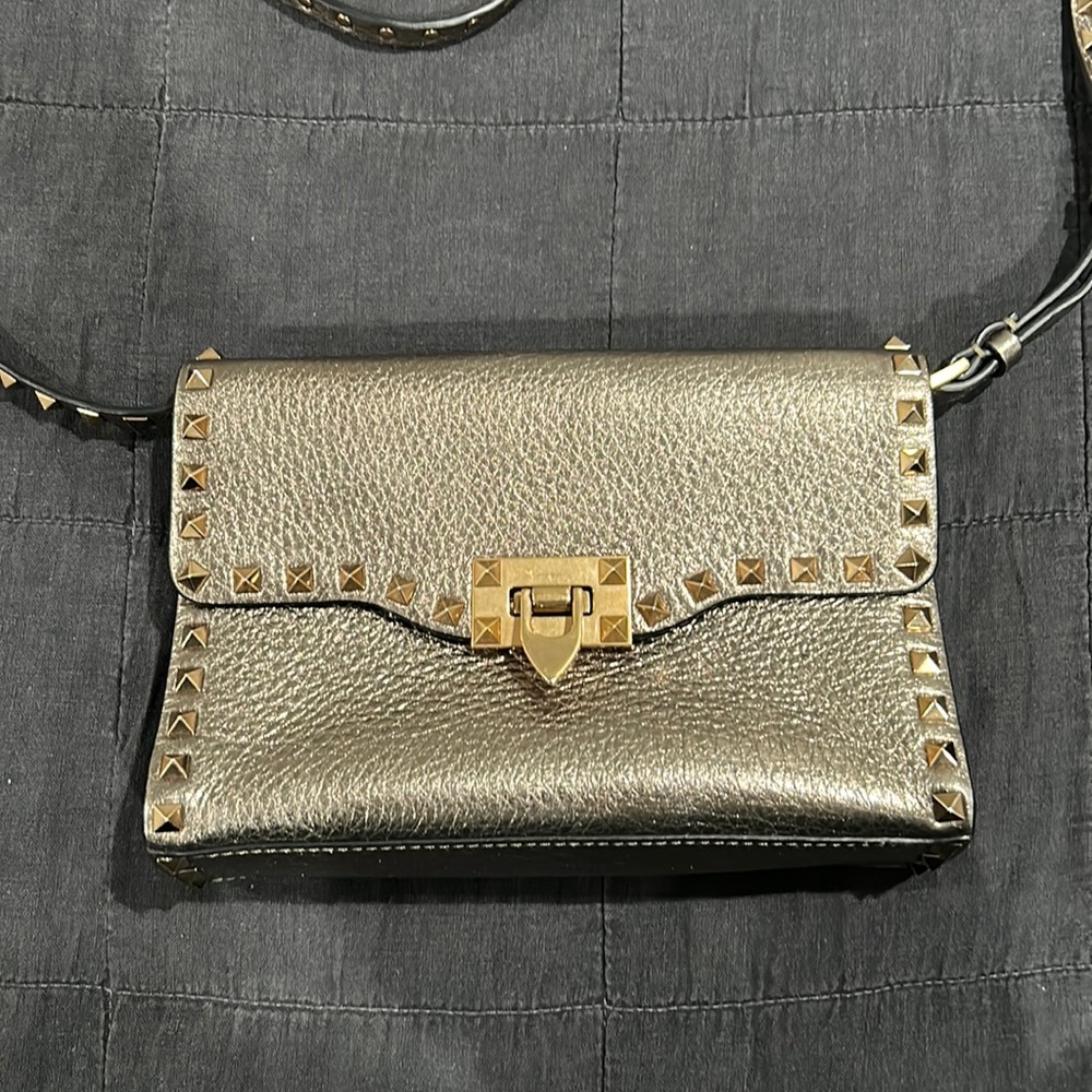 Valentino Rockstud Flap Crossbody Great condition only used a few times